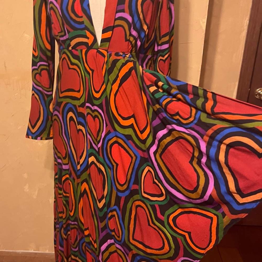 FARM Rio M Rainbow Wild Hearts Maxi Dress Holiday Wedding Valentine Love - Picture 7 of 16